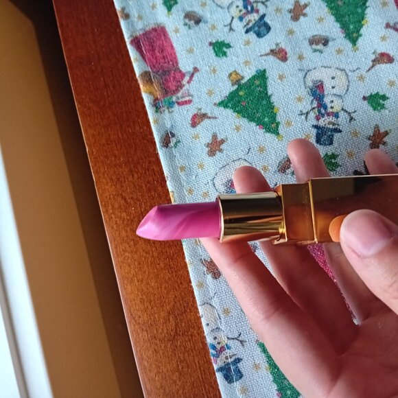 Yves Saint Laurent 2 Tone Lipstick 💄 - Picture 5 of 6